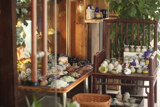 Thrift Store - 888-449-2526