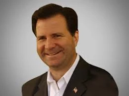 Lars Larson - 888-449-2526
