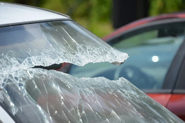 Auto Glass Service-smashed windshiel