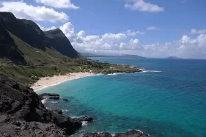 Honolulu Hawaii - view of coastline and mountains